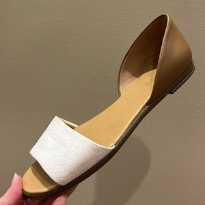 Jcrew flats 6.5 white & camel